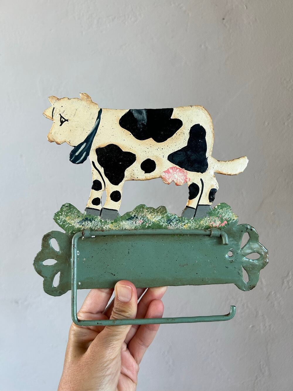 Vintage Hand Painted Cow Hand Towel Holder, Metal Farmhouse Kitchen Bath Decor